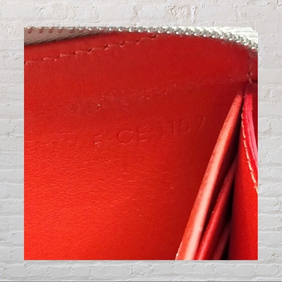 Celine Large Zipped Wallet - Picture 6 of 9